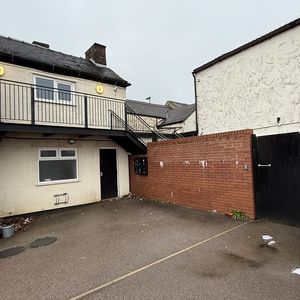 Photo 1- click for photo gallery